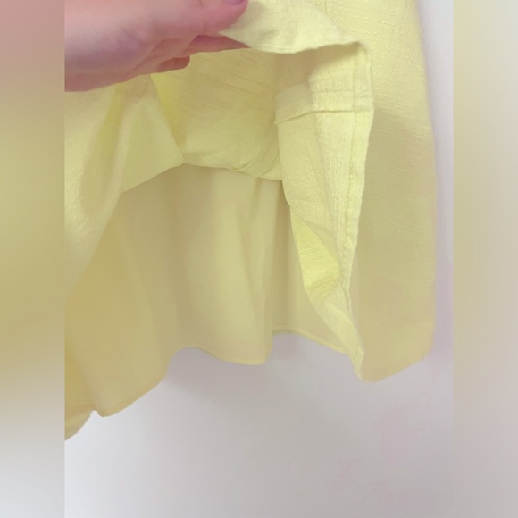 Club Monaco Mini Skirt! - Picture 3 of 6